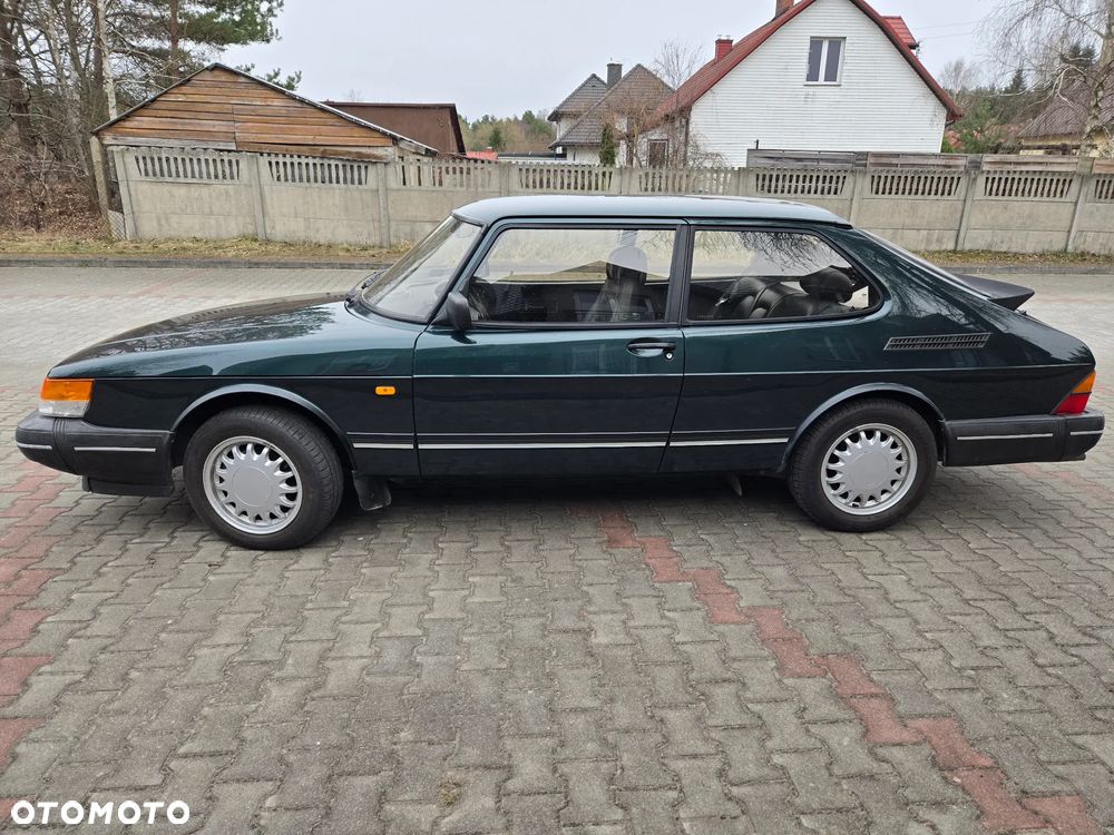 Saab 900 - 1