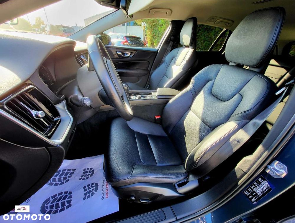 Volvo V60 2019 photo 5