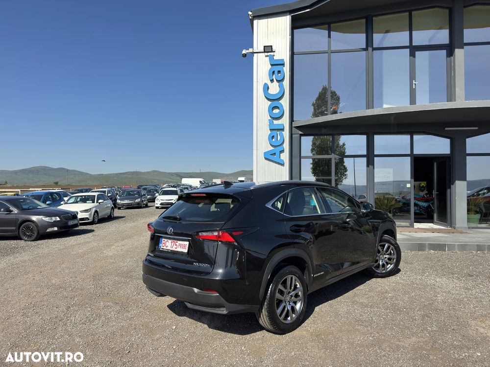 Lexus Seria NX 300h - 7