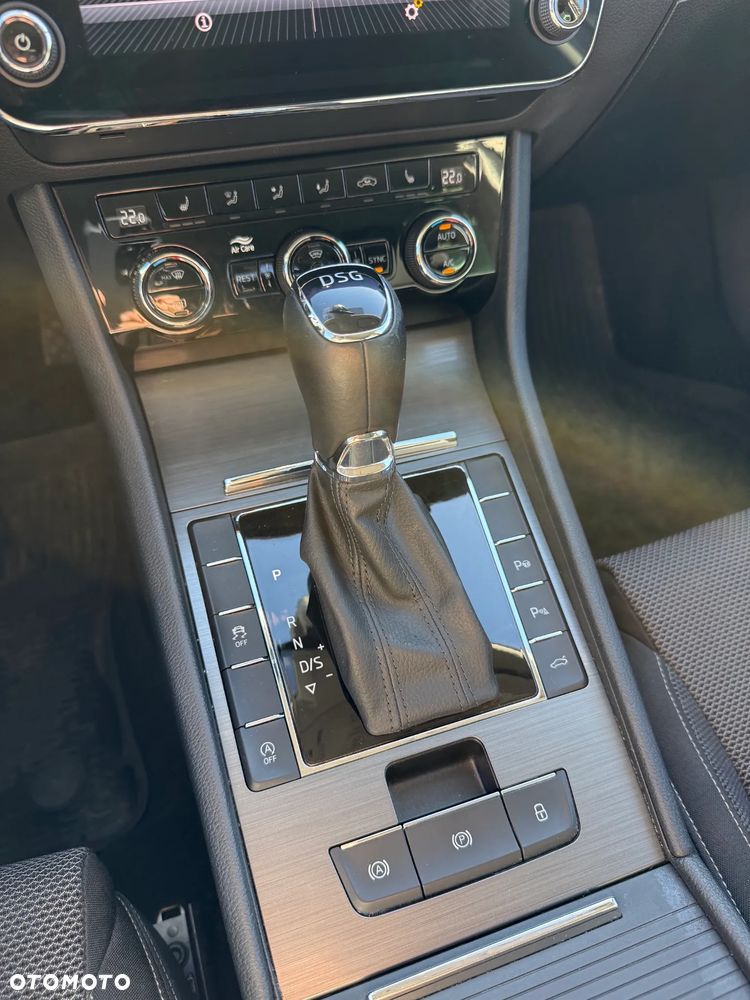 Skoda Superb - 17