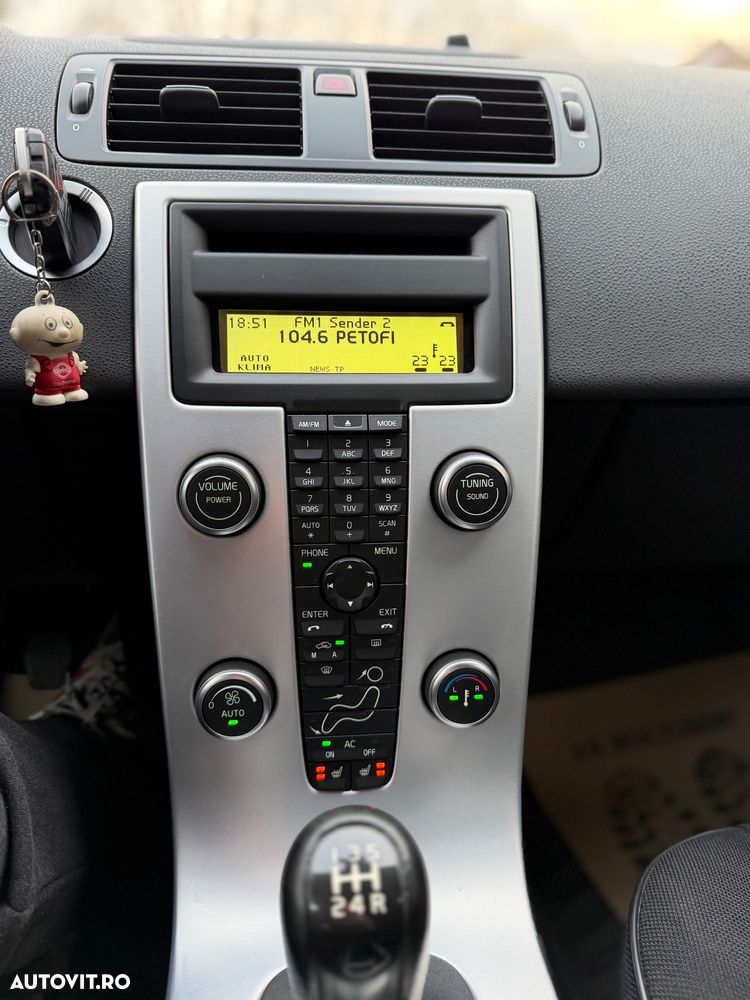 Volvo V50 1.6 D Momentum - 14