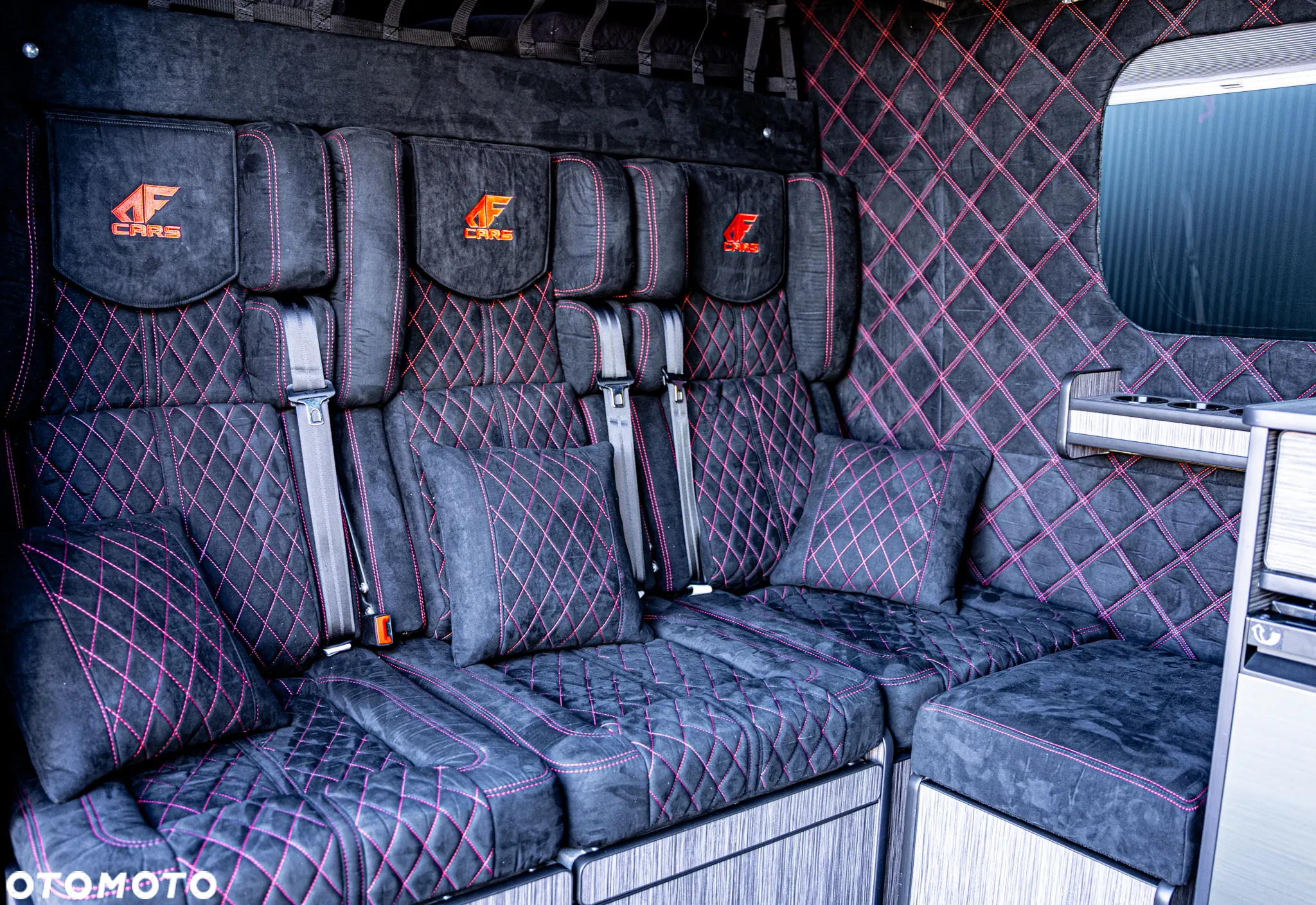 Mercedes-Benz Sprinter - 19