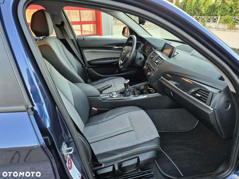 BMW Seria 1 120d Urban Line - 24
