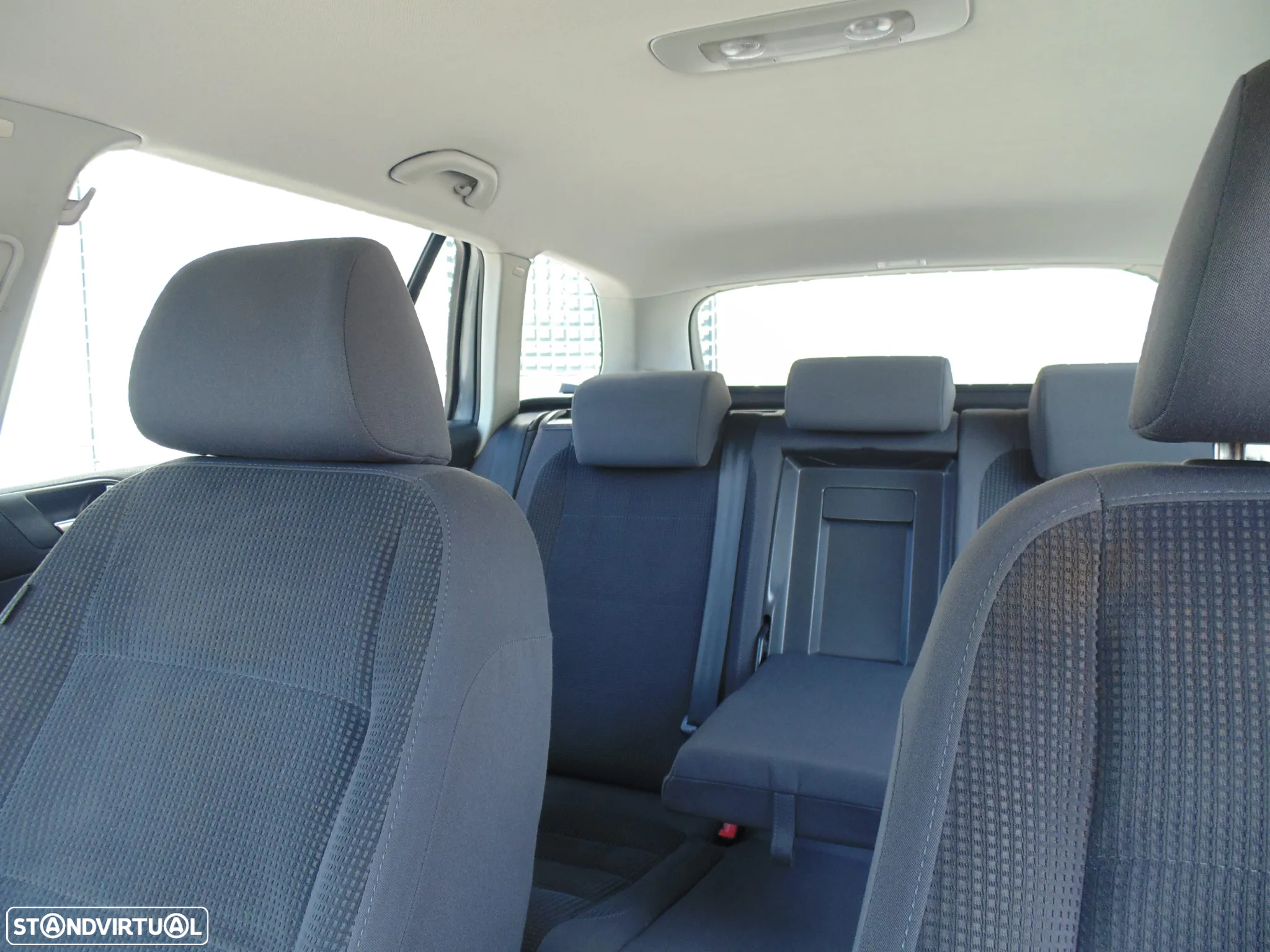 VW Golf Variant 1.9 TDi BlueM Confortline - 32