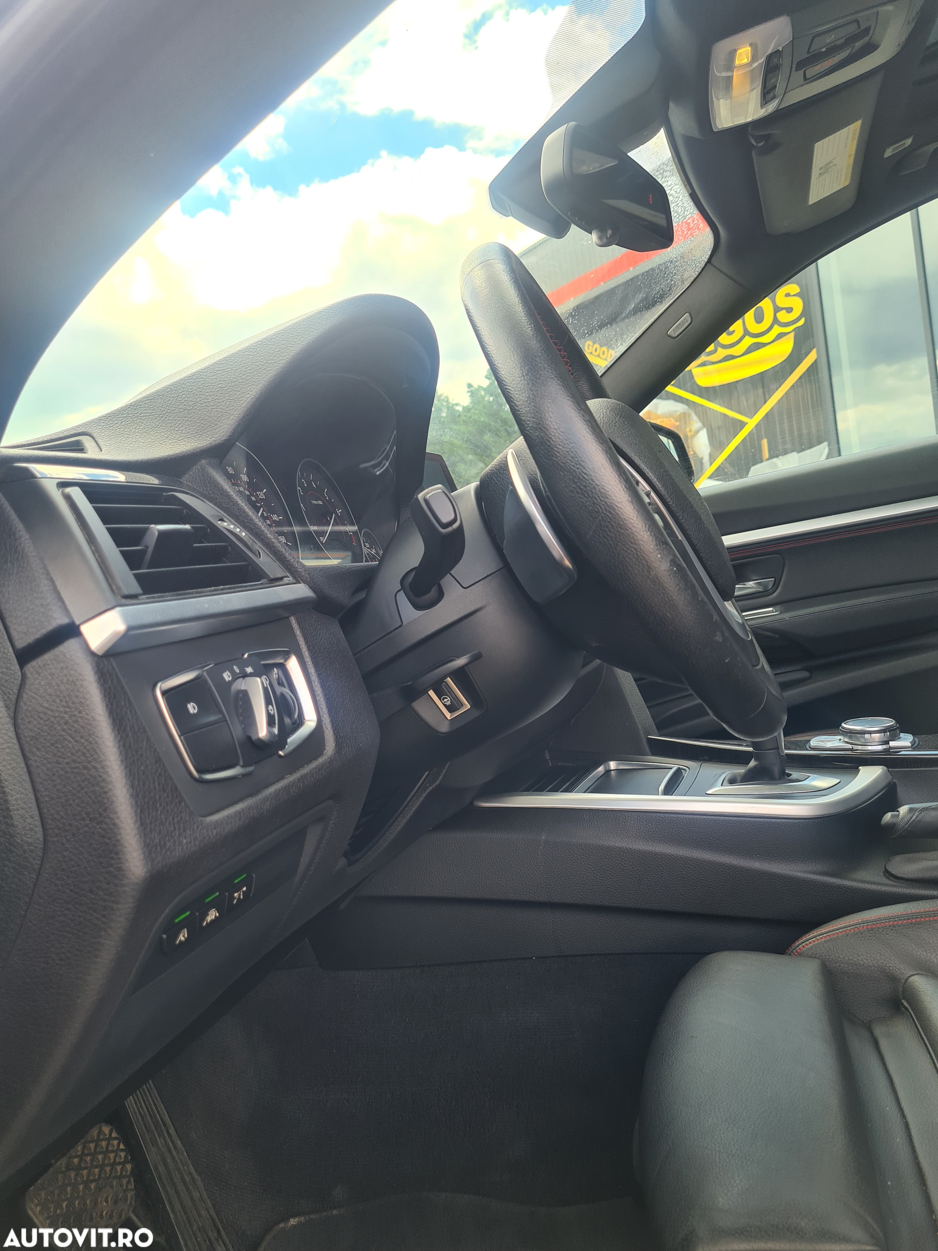 BMW Seria 3 328i xDrive AT - 15