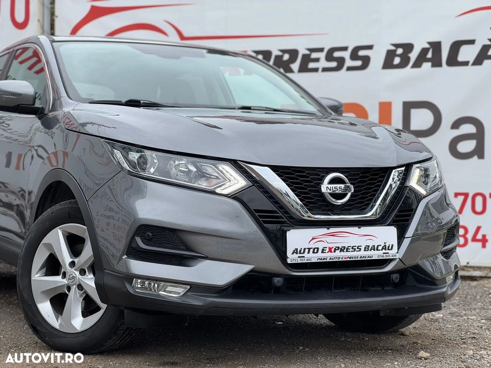 Nissan Qashqai 1.3 DIG-T ACENTA - 12