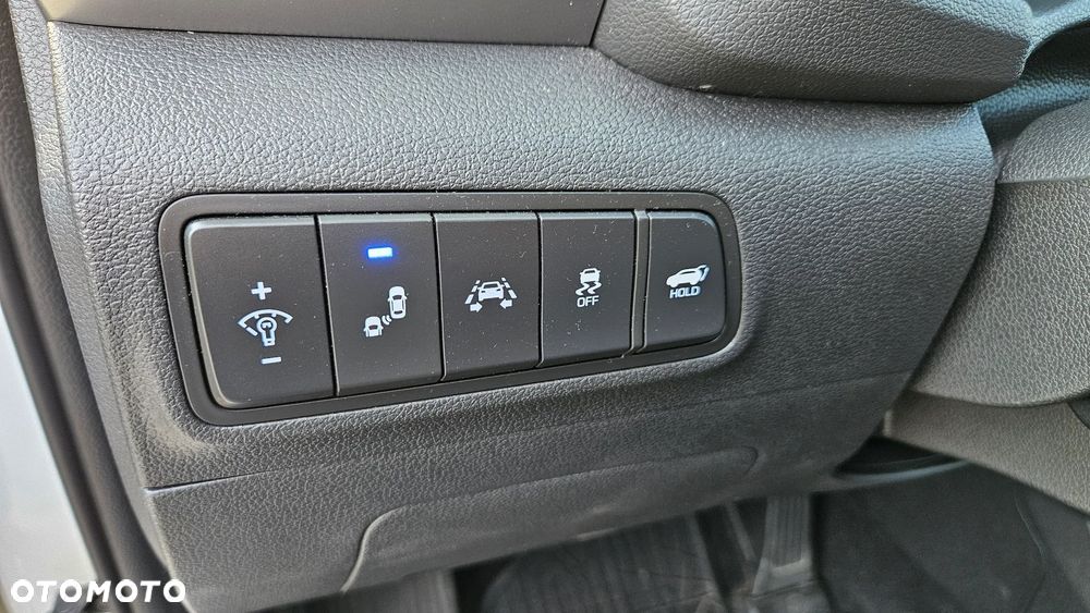 Hyundai Tucson 1.7 CRDI BlueDrive GO Plus 2WD DCT - 19