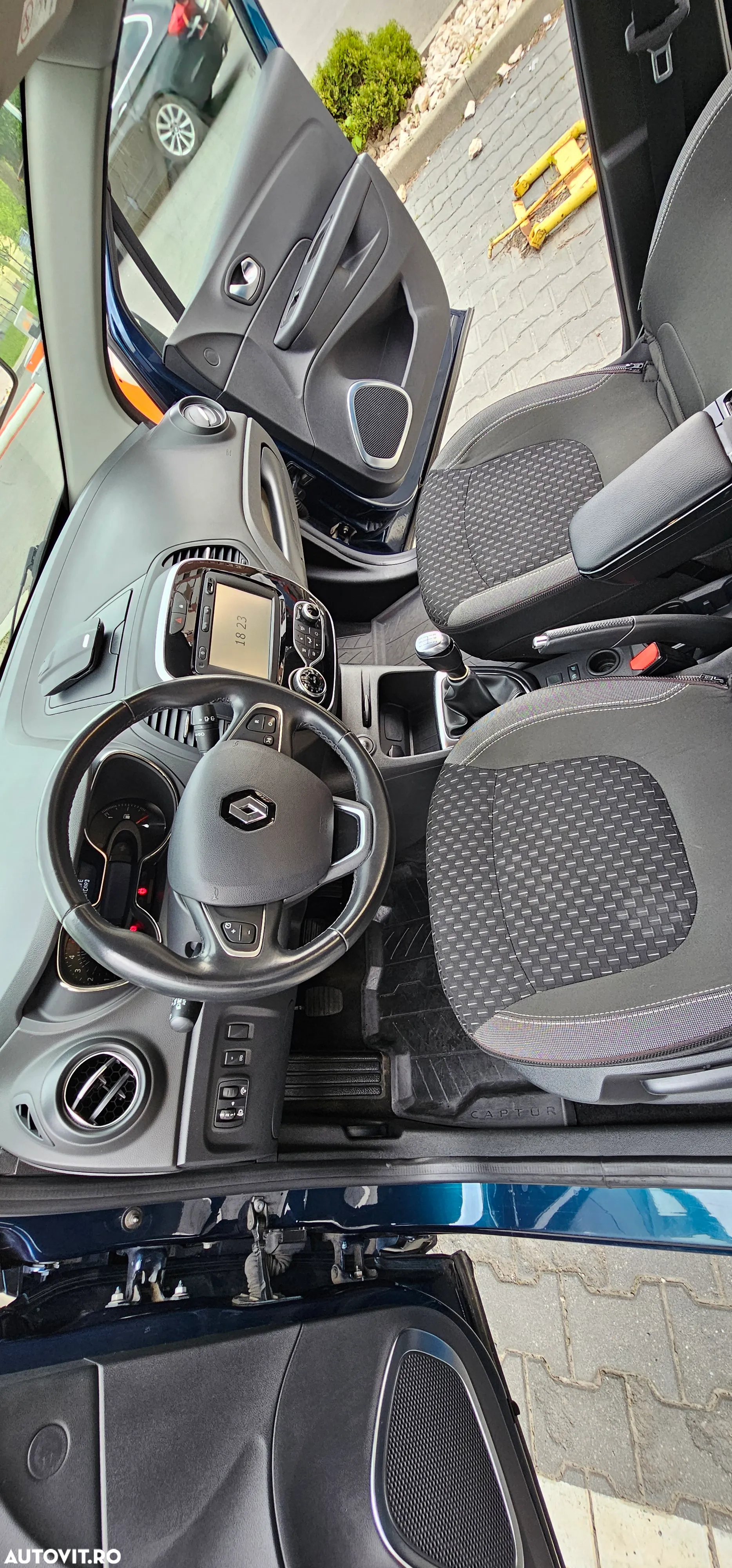 Renault Captur dCi Intens - 19