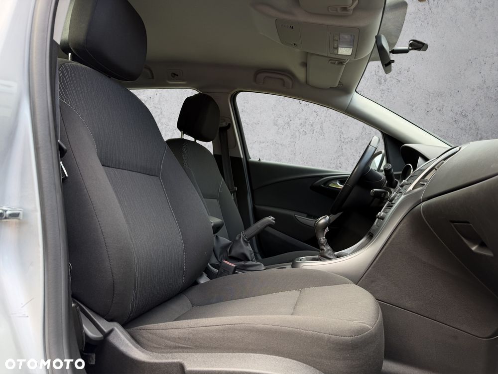 Opel Astra 1.6 D (CDTI) Innovation - 11