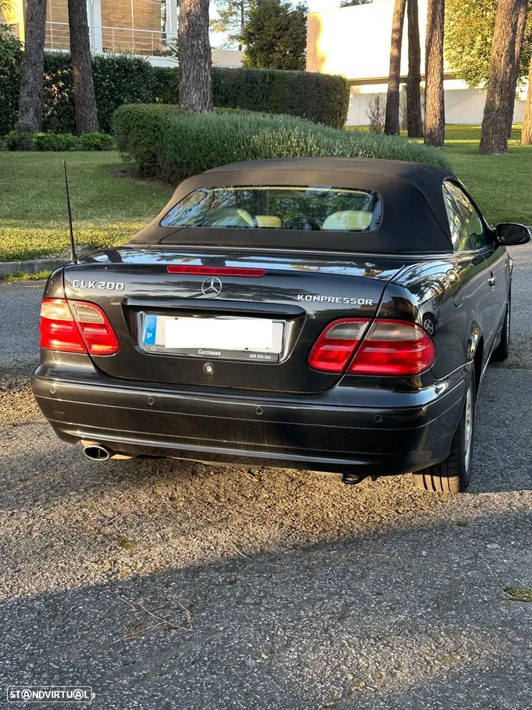 Mercedes-Benz CLK 200 - 2