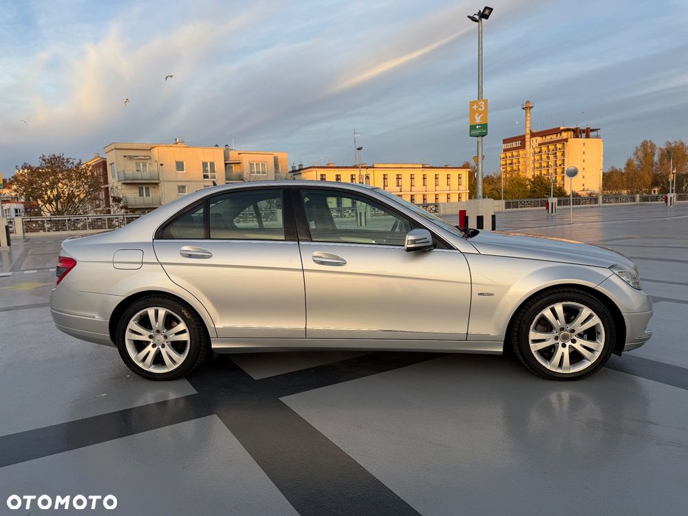 Mercedes-Benz Klasa C - 2