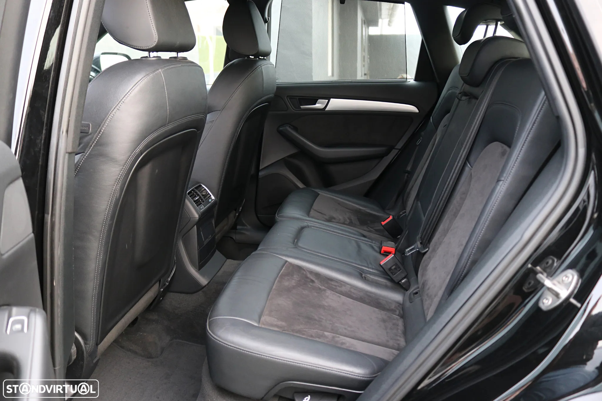 Audi Q5 2.0 TDi S-line - 25