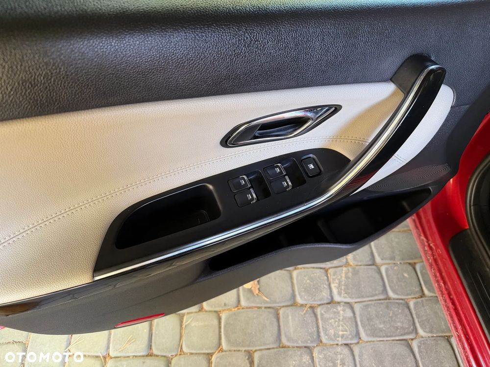 Kia Ceed 1.6 GDI DCT Platinum Edition - 12