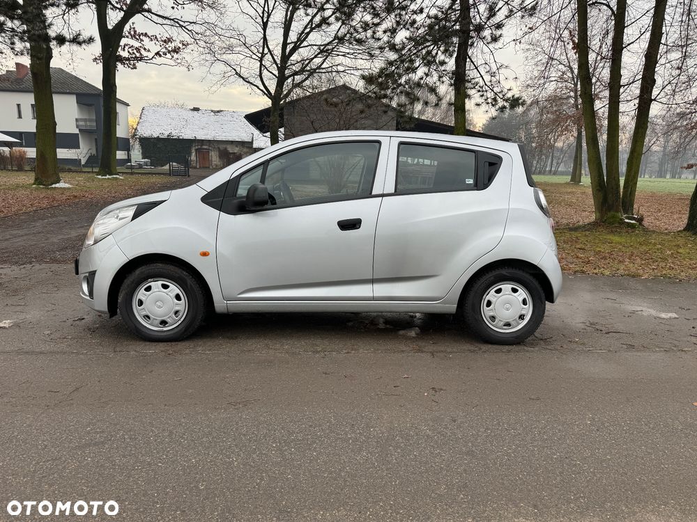 Chevrolet Spark 1.0 - 8