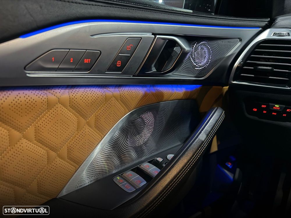 BMW M8 Competition Gran Coupe - 22