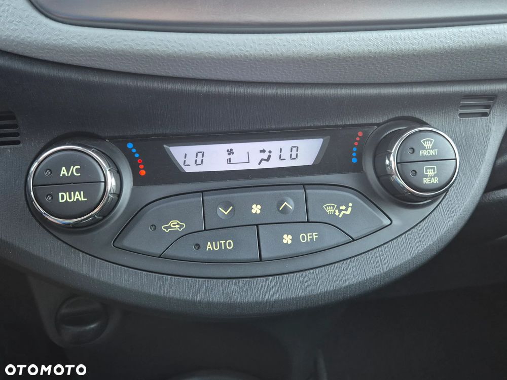 Toyota Yaris 1.5 VVT-i Style Selection - 7