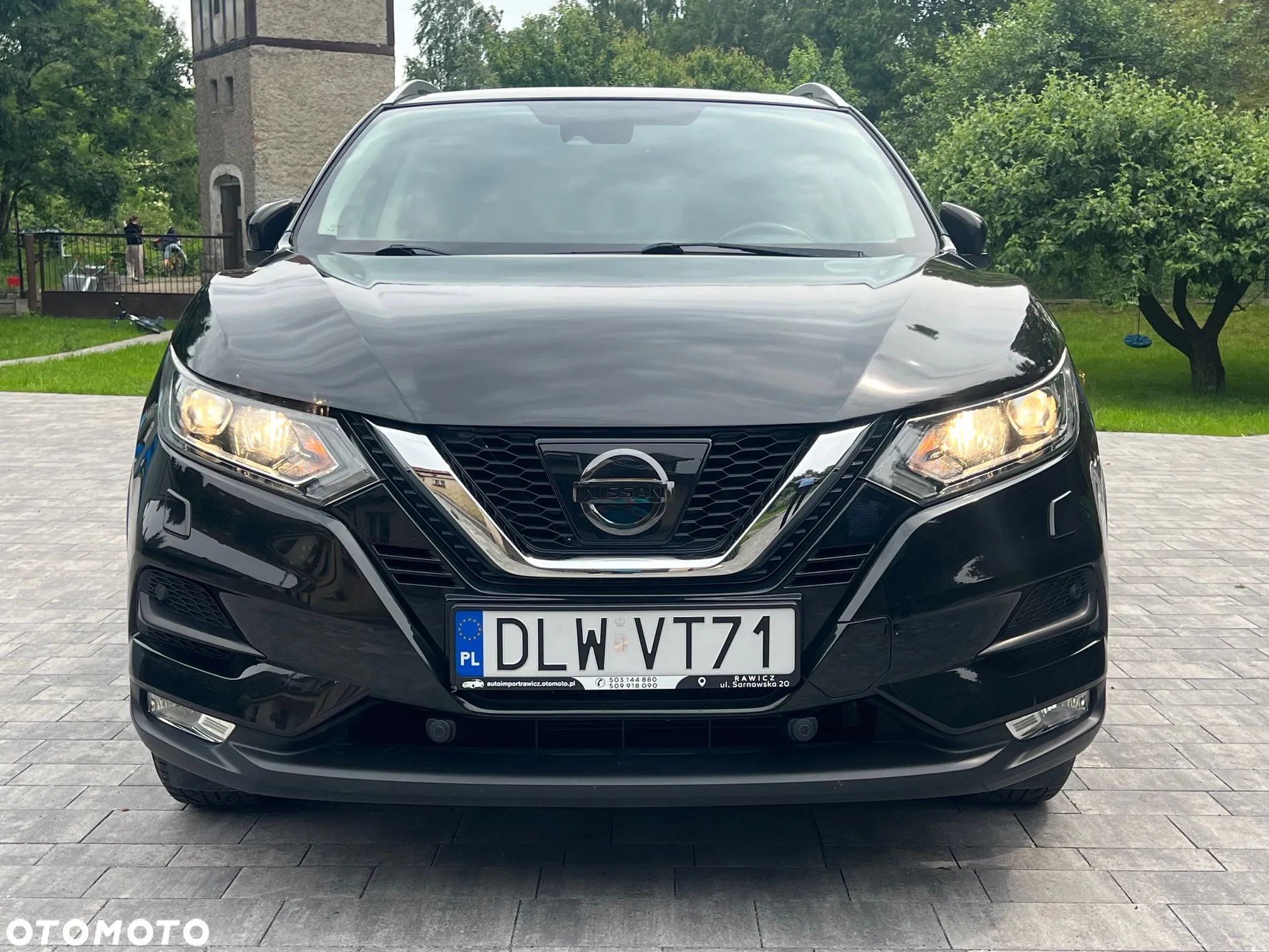 Nissan Qashqai 1.2 DIG-T N-Connecta EU6 - 1
