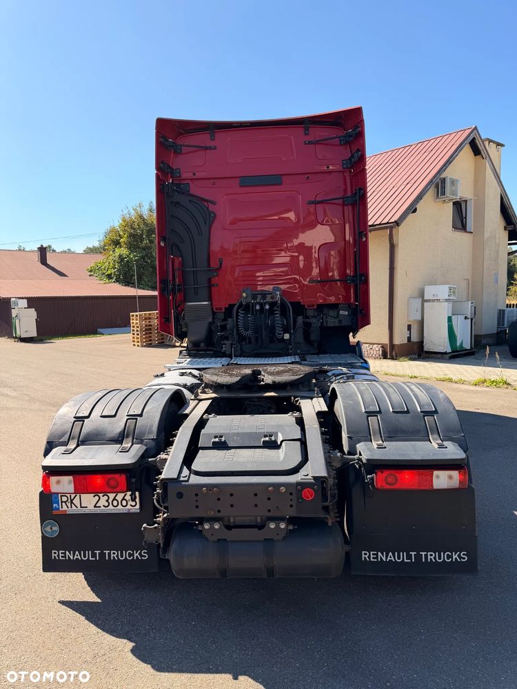 Renault T480 - 4