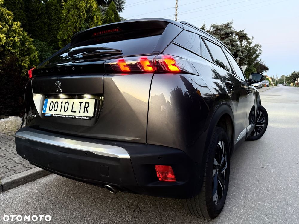 Peugeot 2008 - 18