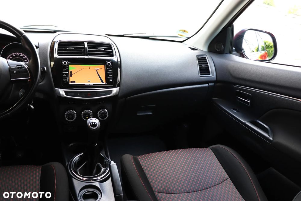 Mitsubishi ASX - 28