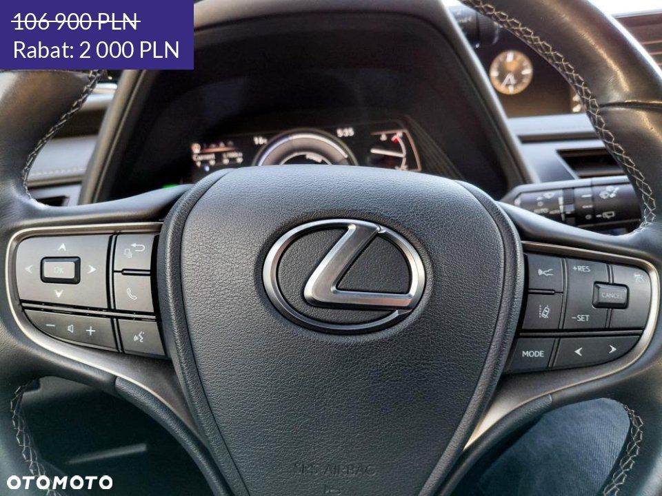 Lexus UX - 19
