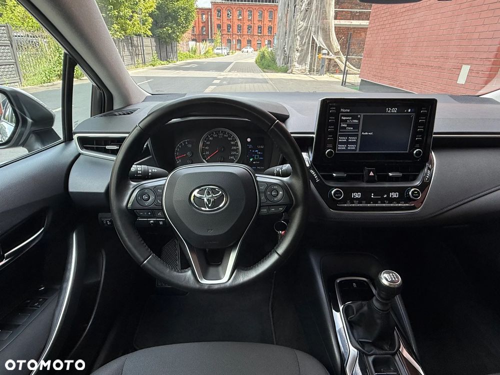 Toyota Corolla 1.5 Comfort - 17