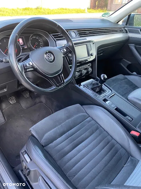 Volkswagen Passat 2.0 TDI BMT Comfortline - 3