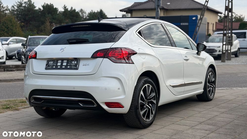 Citroën DS4 Crossback PureTech 130 S&S - 4