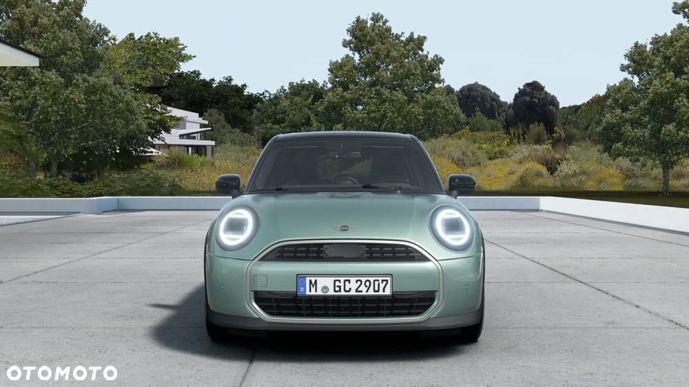 MINI Cooper C Favoured Trim - 6