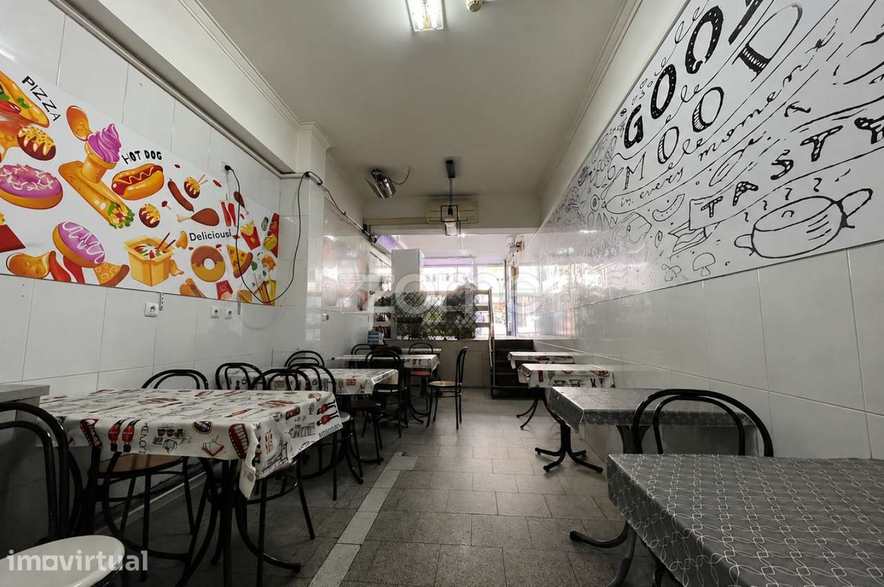 Loja, 80 m², Almada, Cova da Piedade, Pragal e Cacilhas - Grande imagem: 2/9