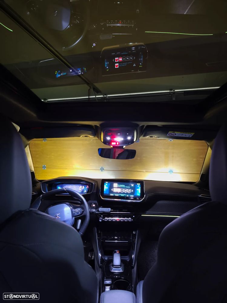 Peugeot e-2008 GT - 30