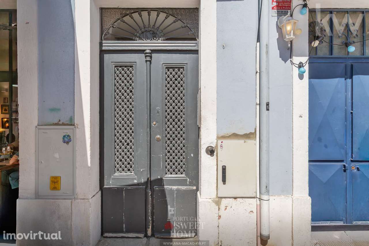 Apartamento T2 renovado com vista rio, em frente ao Panteão Nacional - Grande imagem: 3/60