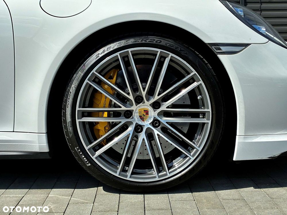 Porsche 911 - 12