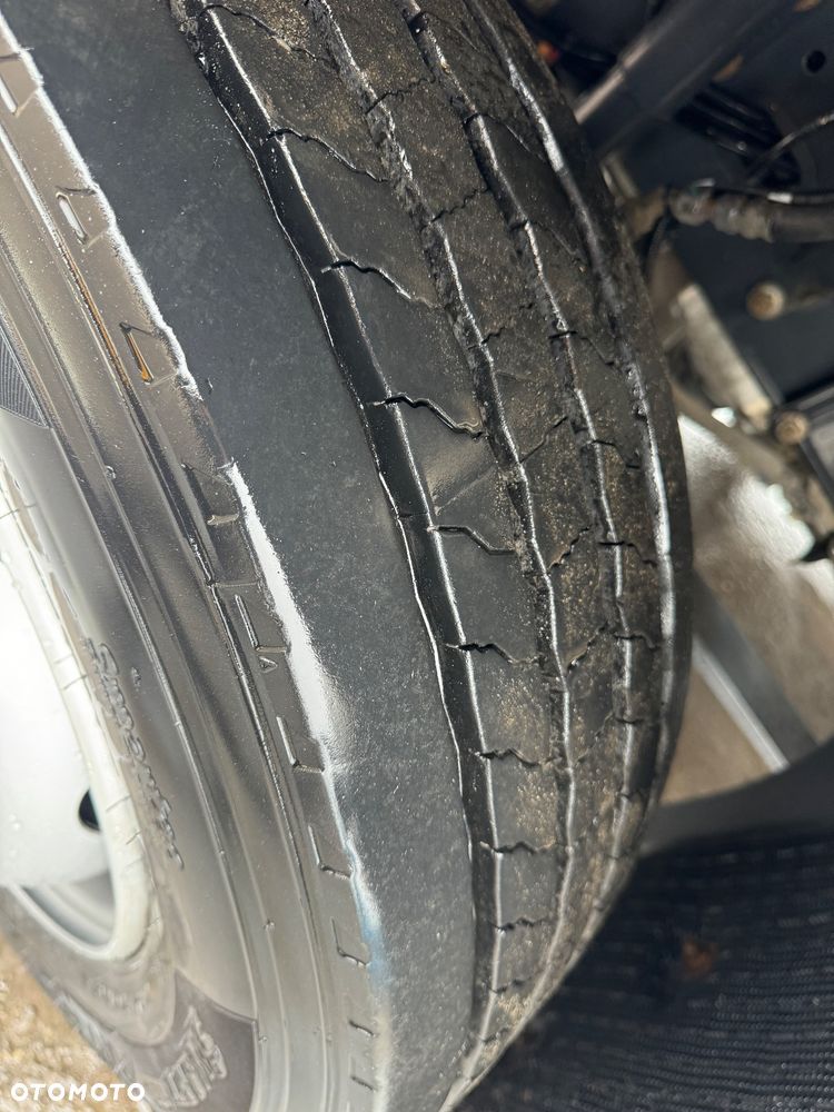 Renault D12 240  // Super Stan // Serwisowany // Winda - 15