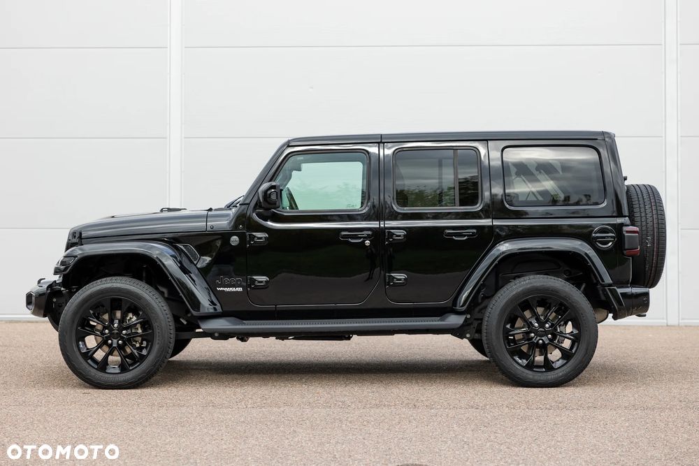 Jeep Wrangler - 8