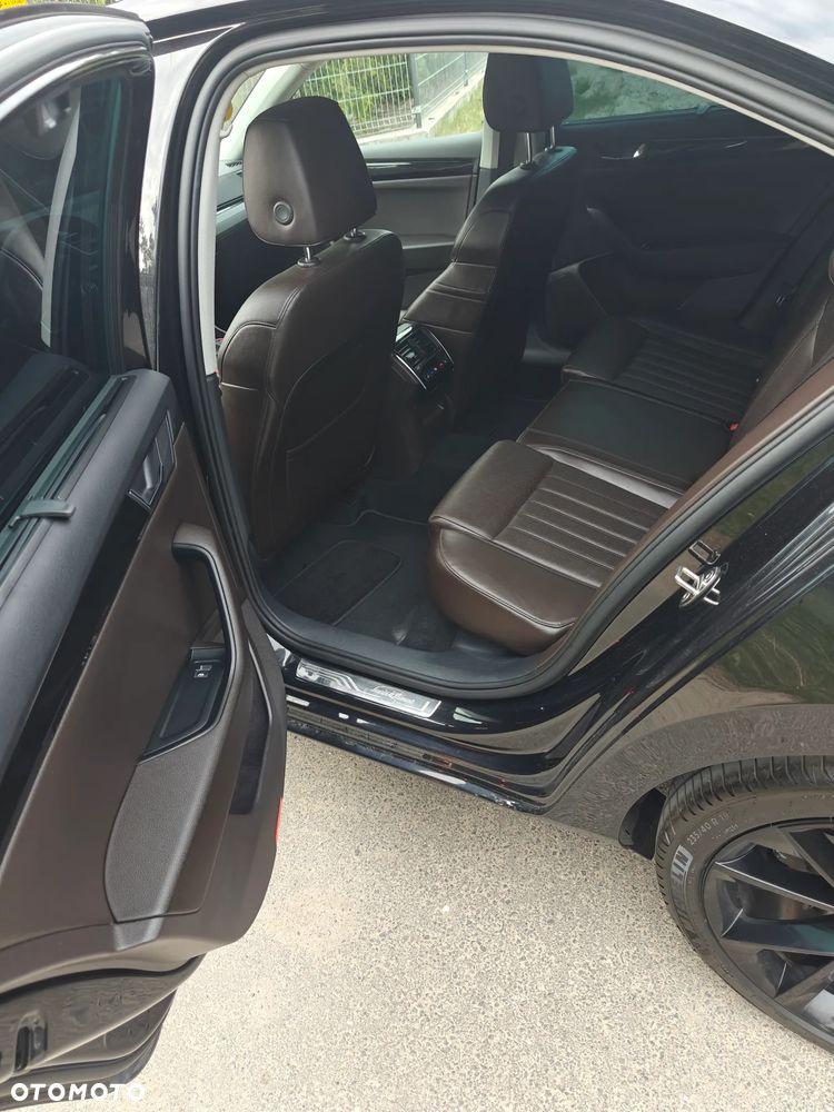 Skoda Superb 2.0 TSI 4x4 L&K DSG - 9