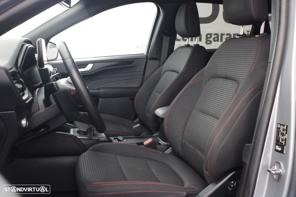 Ford Kuga 1.5 EcoBoost ST-Line - 28