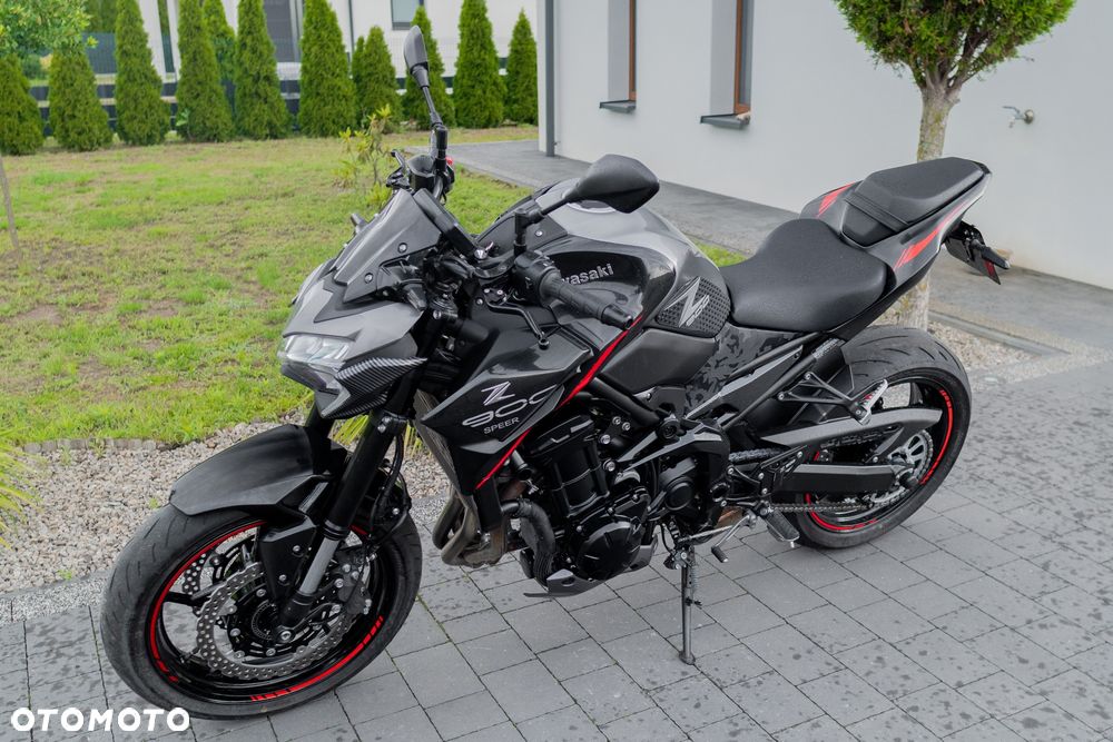 Kawasaki Z - 7