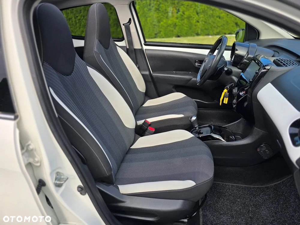 Peugeot 108 VTI 68 ETG5 Top Active - 13