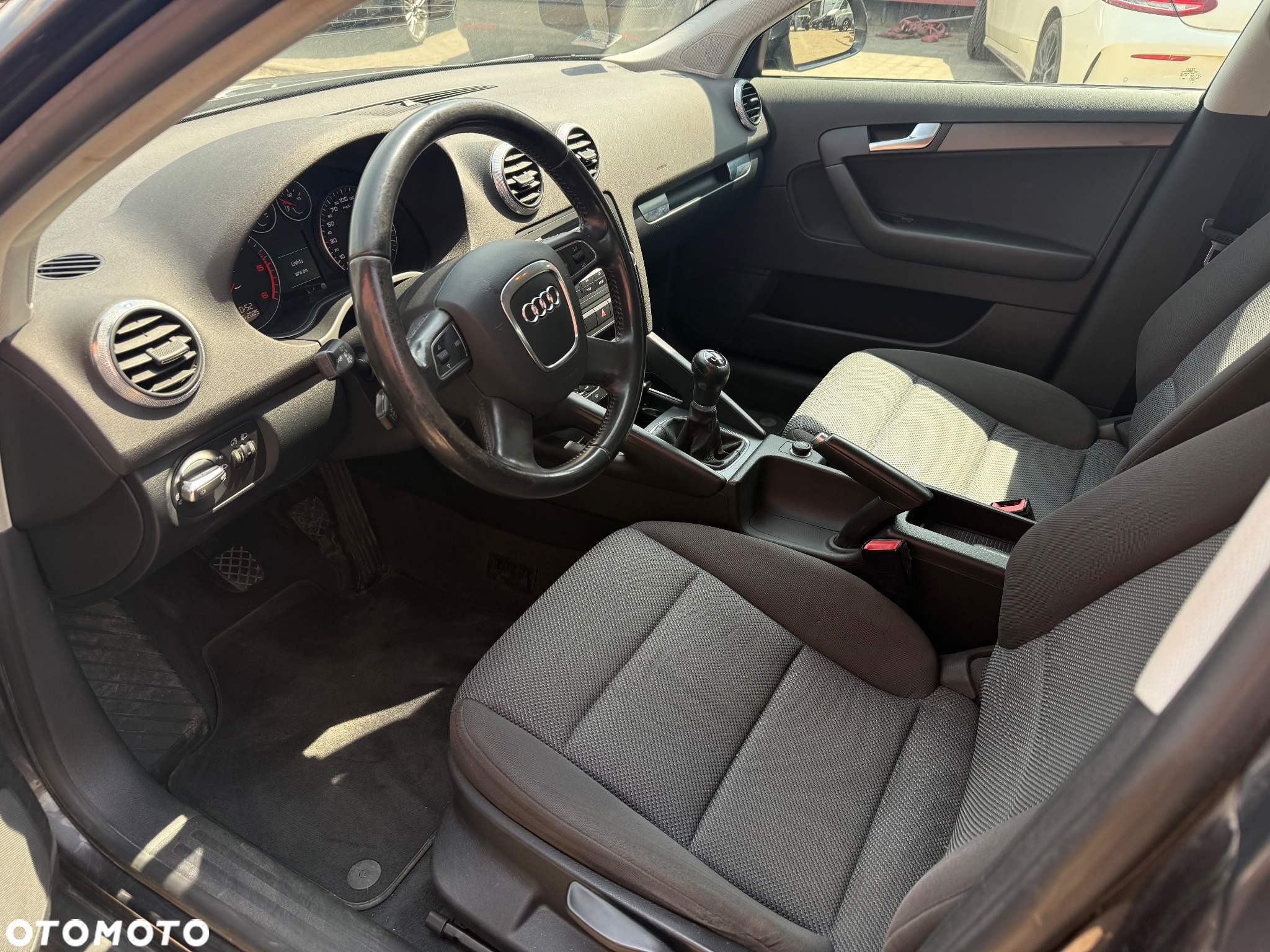 Audi A3 1.6 TDI Attraction - 17