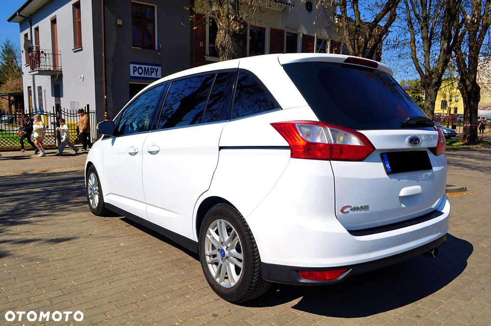 Ford Grand C-MAX - 5