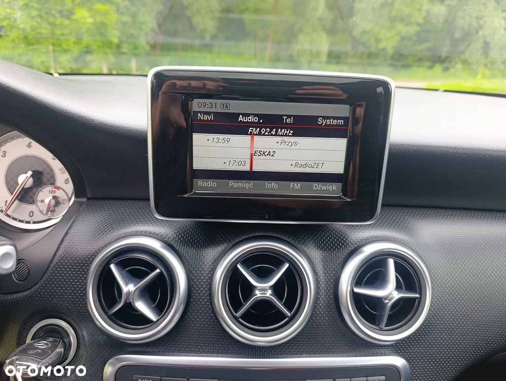 Mercedes-Benz Klasa A 200 CDI (BlueEFFICIENCY) Urban - 23