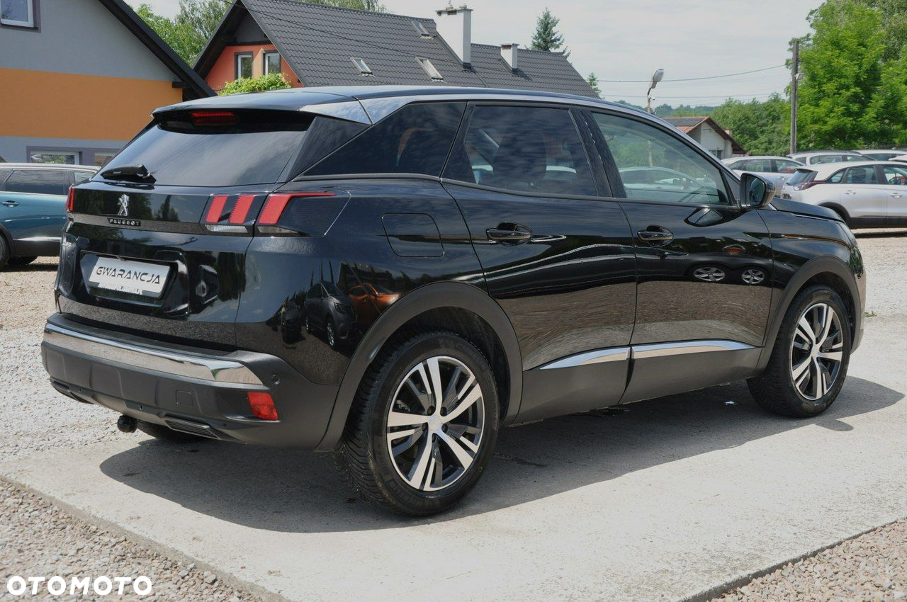 Peugeot 3008 1.2 PureTech Allure Pack S&S - 11