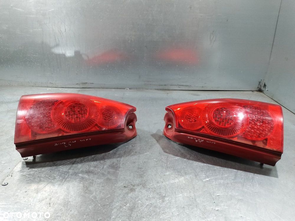 LAMPY TYŁ KOMPLET PEUGEOT 307 LIFT KOMBI 557686A   557684A - 10