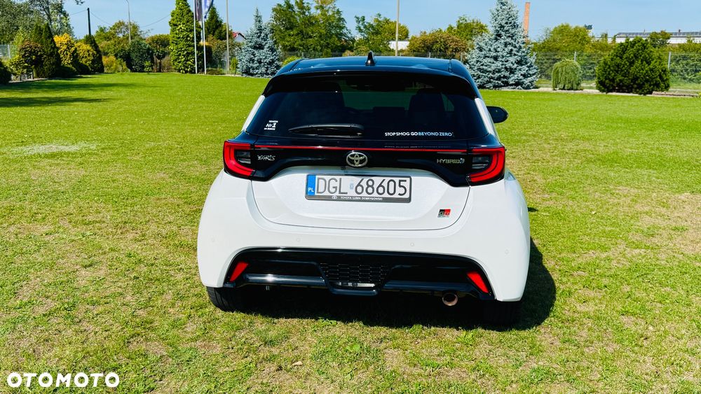 Toyota Yaris - 14