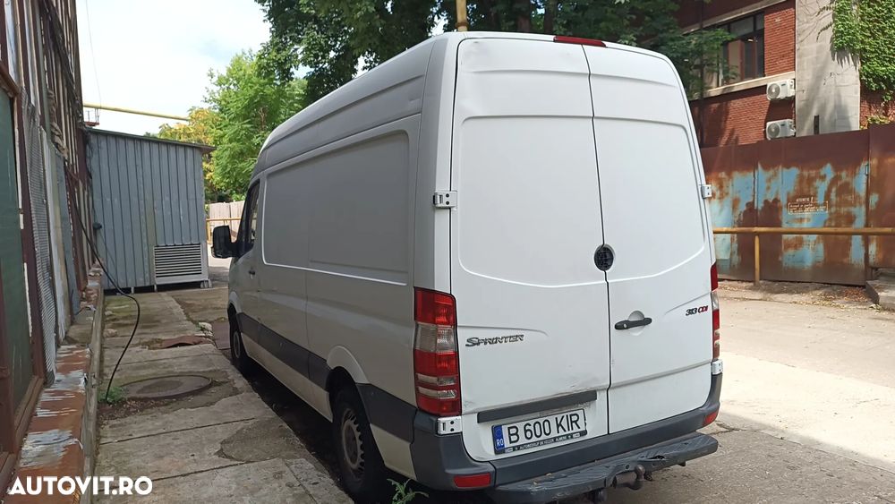 Mercedes-Benz Sprinter - 3