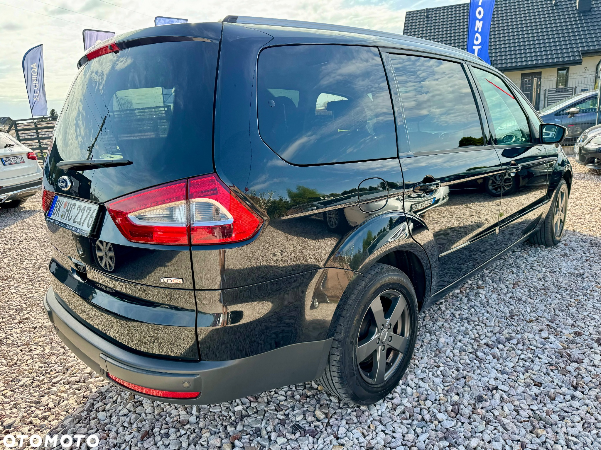 Ford Galaxy - 4