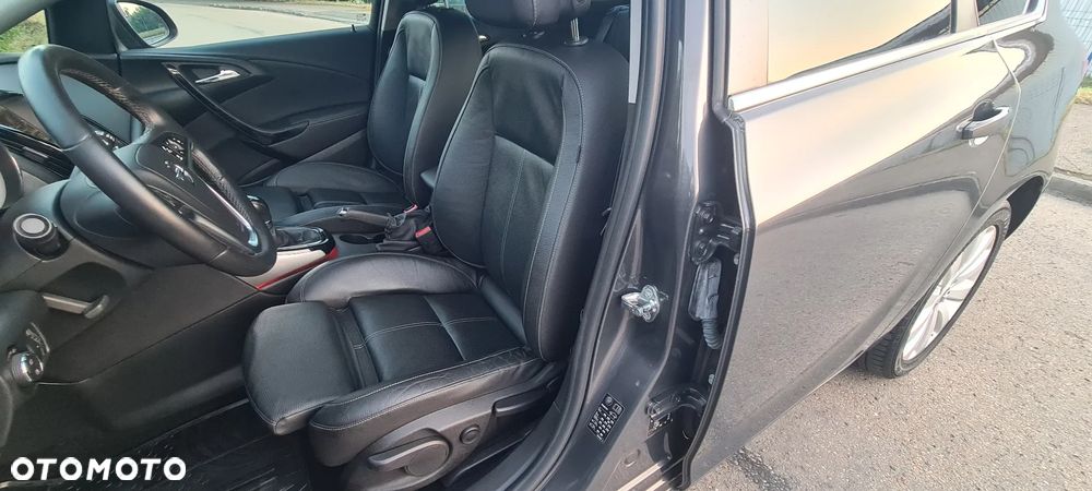 Opel Astra 1.4 Turbo Innovation - 14
