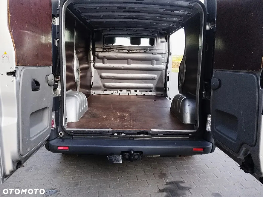 Renault Trafic - 15