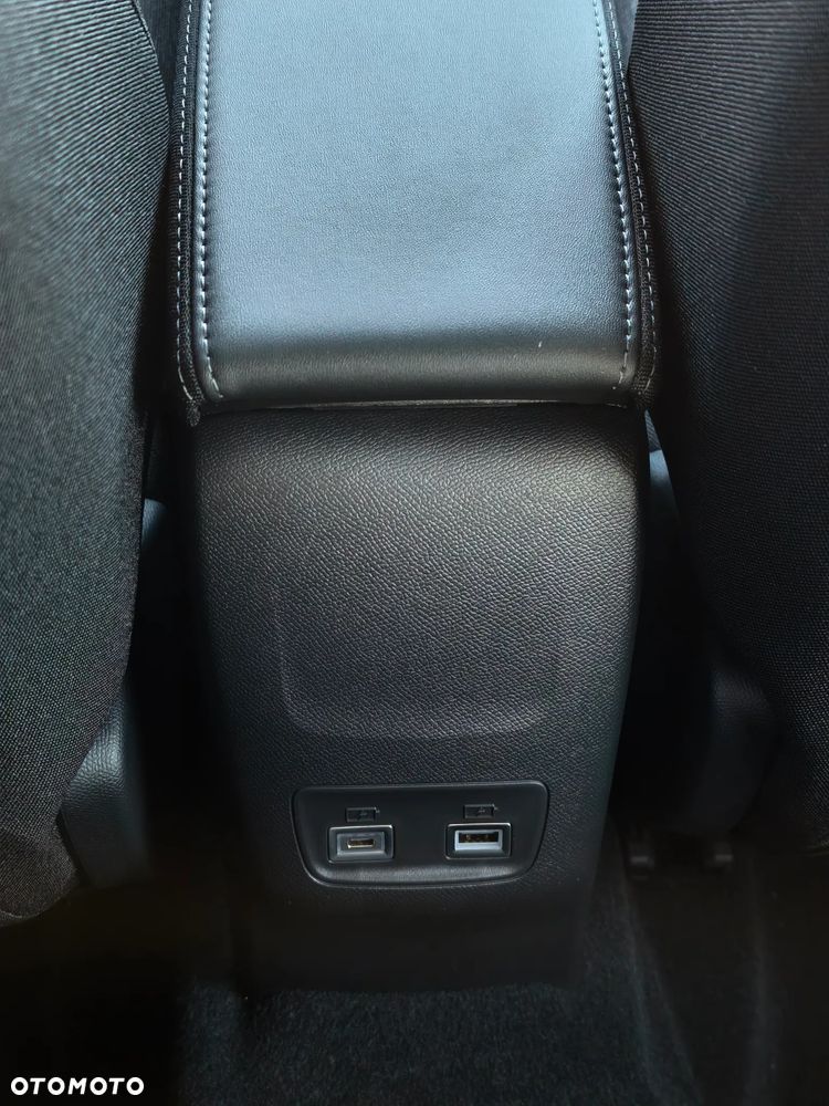 Peugeot 208 50kWh Style - 19